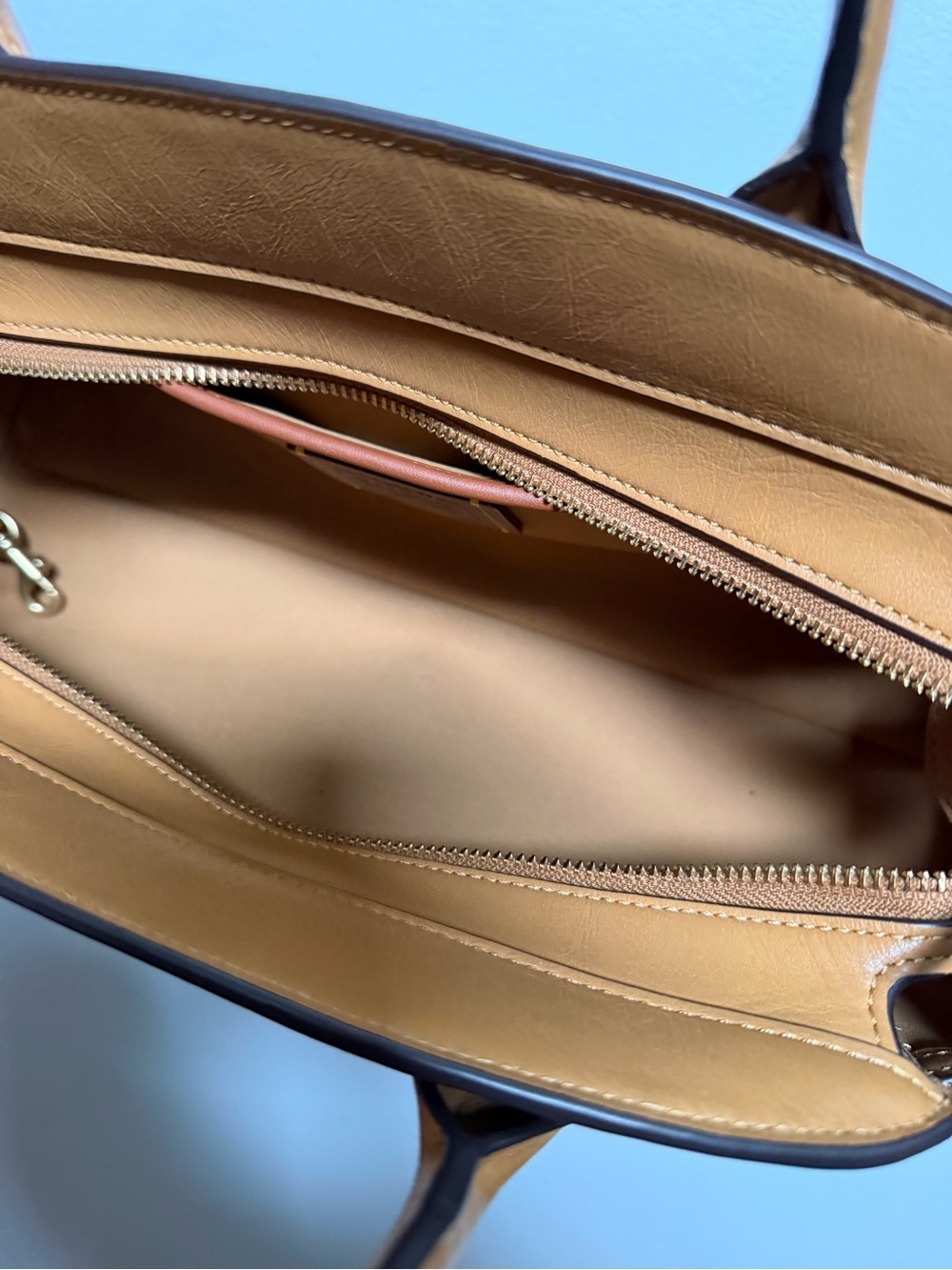 Coach Empire 34 Glazed Honey Brown - Picture 8 of 9